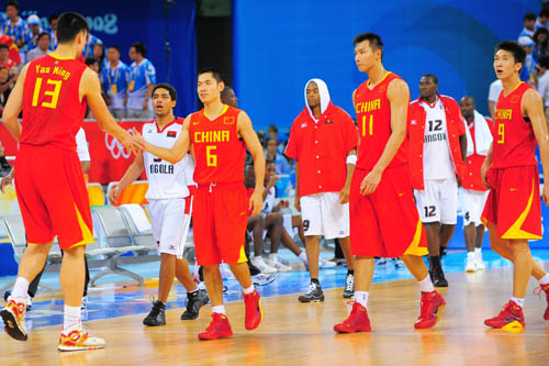 亚冠战报：蓉城惊艳逼平神户，海港晋级战在即（亚冠快讯：蓉城精彩战平神户，海港晋级关键战将至）