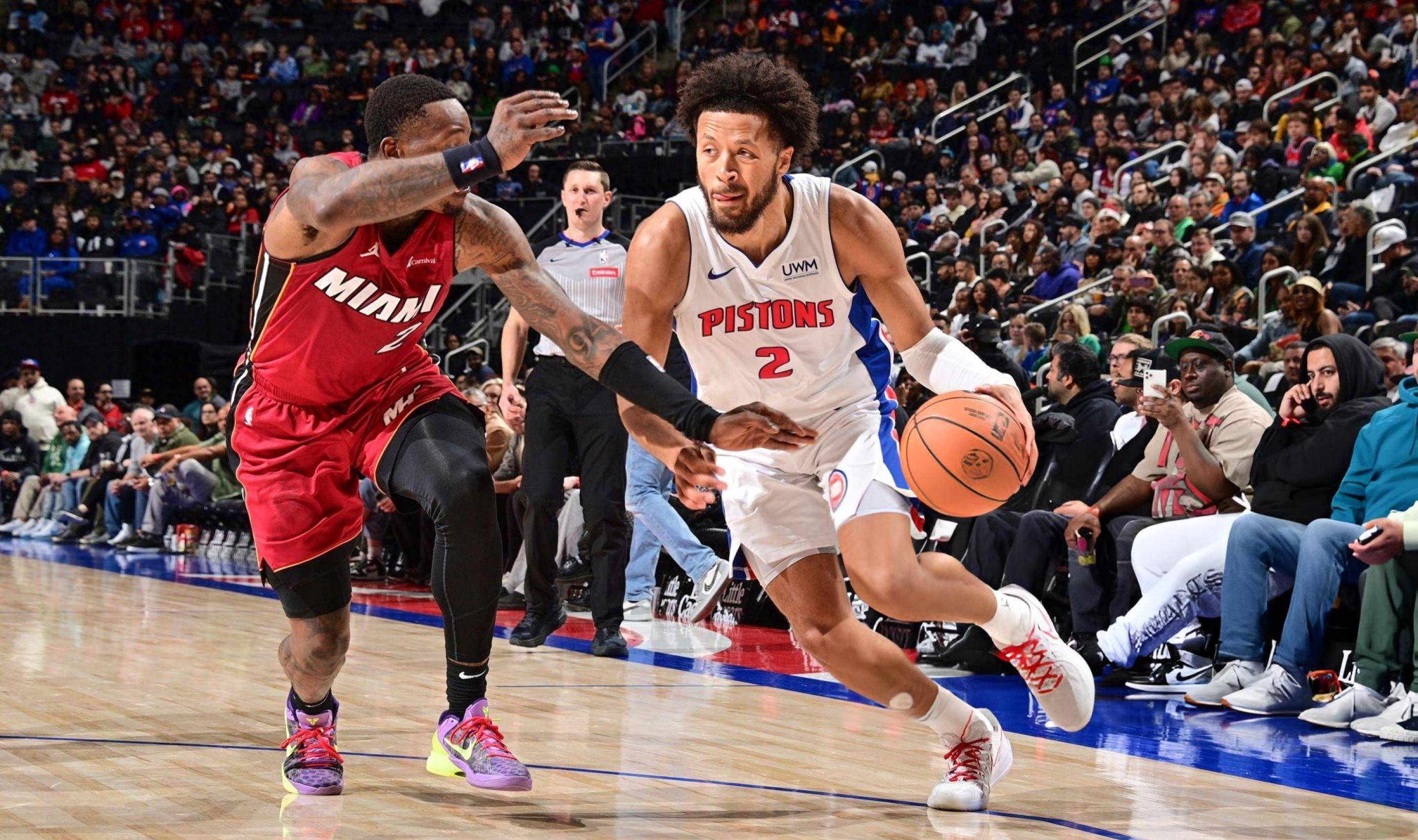 瑞天空：热刺、利物浦与扬-迪奥曼德的团队展开深度接触（瑞天空：热刺、利物浦已与扬-迪奥曼德团队进行深入洽谈）