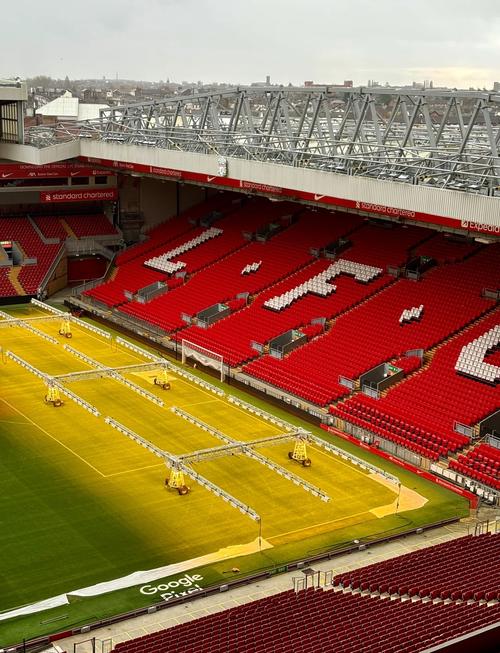 官方：现年36岁的前瑞典国脚、尤文旧将埃克达尔宣布退役（36岁瑞典前国脚、尤文旧将埃克达尔官宣退役）