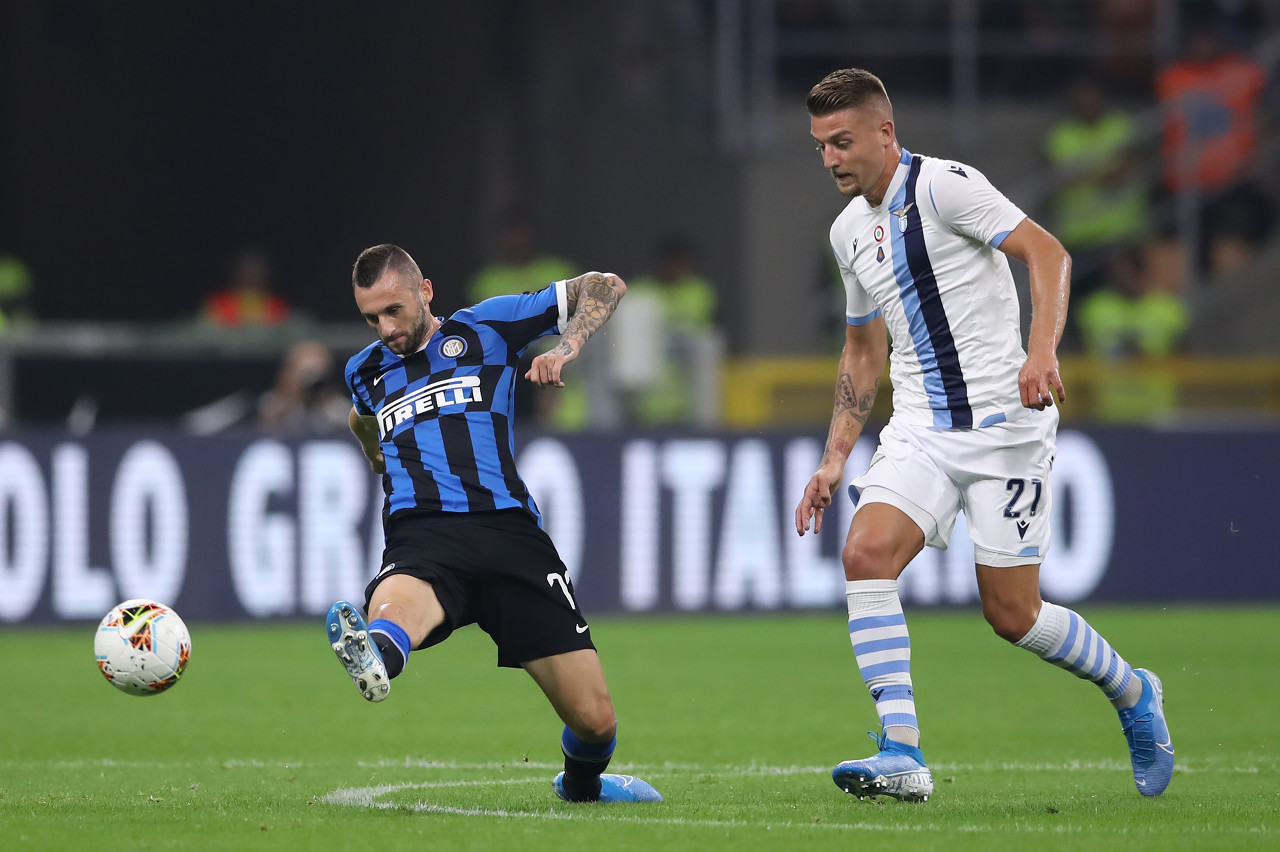 国米vs凯拉特首发预测：巴雷拉踢后腰，劳塔罗继续首发搭皮奥（国米对阵凯拉特首发前瞻：巴雷拉出任后腰，劳塔罗与皮奥继续先发）