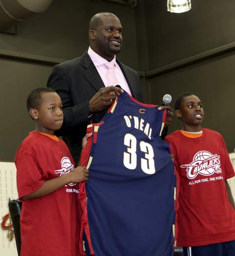 总统：若民主刚果从世非预附加赛突围，将奖励每位国脚100万美金（总统承诺：若刚果（金）在世预赛非洲区附加赛出线，每位国脚将获100万美元奖励）